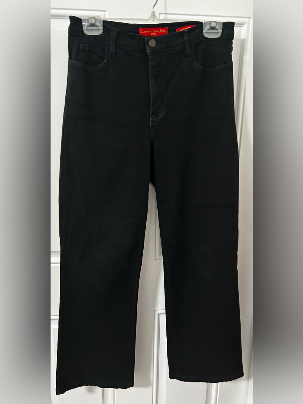 Tummy Tuck Jeans by NYDJ Black Bootcut Jeans Size: 8P